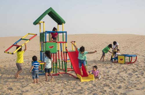 Kids playing on QUADRO